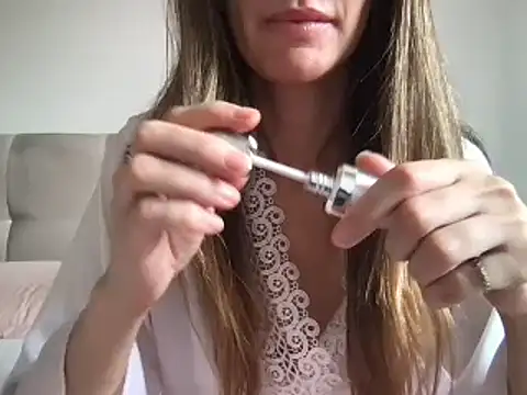 Snapshot of paolajonez chatting on 02/22/25, 01:13 paolajonez online show from 02/22/25, 01:13