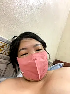 Snapshot of Hachi_Sweetbabie_ chatting on 10/08/25, 11:35 Hachi Sweetbabie  online show from 10/08/25, 11:35