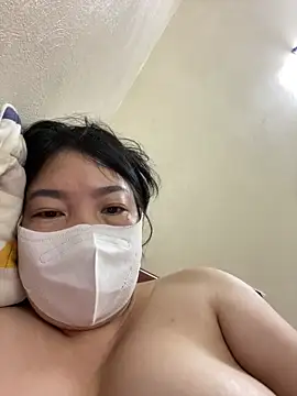 Snapshot of Hachi_Sweetbabie_ chatting on 11/01/25, 09:39 Hachi Sweetbabie online show from 11/01/25, 09:39