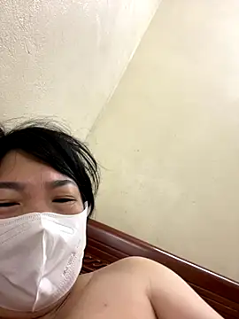 Snapshot of Hachi_Sweetbabie_ chatting on 11/22/25, 09:03 Hachi Sweetbabie online show from 11/22/25, 09:03