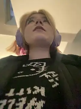 Snapshot of Baby__Naughty chatting on 01/14/25, 09:13 Baby Naughty online show from 01/14/25, 09:13