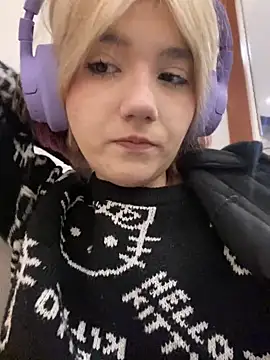 Snapshot of Baby__Naughty chatting on 01/15/25, 03:18 Baby Naughty online show from 01/15/25, 03:18