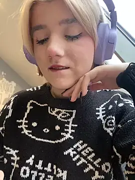 Snapshot of Baby__Naughty chatting on 01/23/25, 08:04 Baby Naughty online show from 01/23/25, 08:04