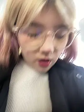 Snapshot of Baby__Naughty chatting on 02/14/25, 11:10 Baby Naughty online show from 02/14/25, 11:10