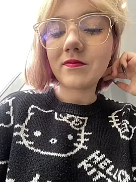 Snapshot of Baby__Naughty chatting on 02/19/25, 08:12 Baby Naughty online show from 02/19/25, 08:12