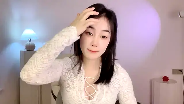 Snapshot of cloud8822 chatting on 01/06/25, 02:14 cloud8822 online show from 01/06/25, 02:14