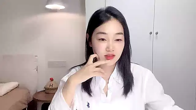 Snapshot of cloud8822 chatting on 04/20/26, 01:58 cloud8822 online show from 04/20/26, 01:58