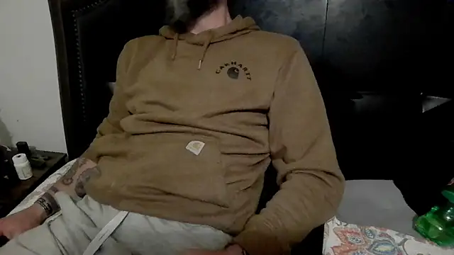 Snapshot of TJ_THE_MAN chatting on 04/21/26, 01:07 TJ THE MAN online show from 04/21/26, 01:07