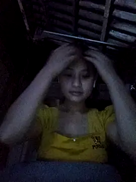 Snapshot of trieungoclnt chatting on 12/27/24, 03:37 trieungoclnt online show from 12/27/24, 03:37