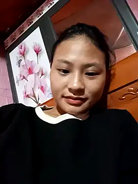 Snapshot of trieungoclnt chatting on 09/11/25, 03:17 trieungoclnt online show from 09/11/25, 03:17