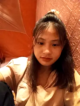 Snapshot of trieungoclnt chatting on 09/14/25, 01:38 trieungoclnt online show from 09/14/25, 01:38