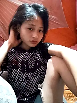 Snapshot of trieungoclnt chatting on 09/28/25, 04:34 trieungoclnt online show from 09/28/25, 04:34