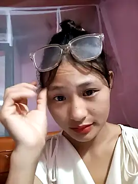 Snapshot of trieungoclnt chatting on 10/10/25, 09:30 trieungoclnt online show from 10/10/25, 09:30