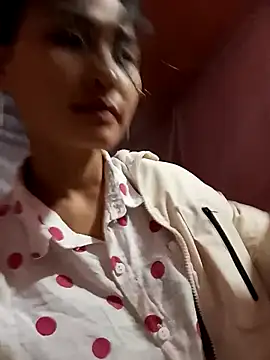 Snapshot of trieungoclnt chatting on 11/03/25, 04:03 trieungoclnt online show from 11/03/25, 04:03