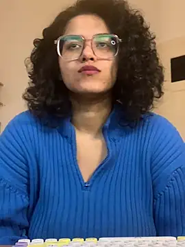 Curvydesifromgermany online show from 01/28/25, 08:04