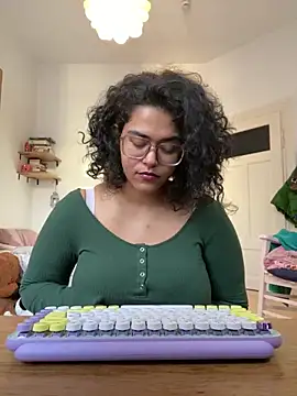 Curvydesifromgermany online show from 03/03/25, 03:42