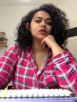 Curvydesifromgermany online show from 09/18/25, 10:39