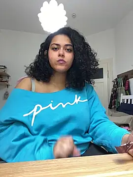 Curvydesifromgermany online show from 10/09/25, 10:35