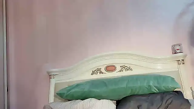 XinBaoa 156 online show from 05/18/26, 02:51