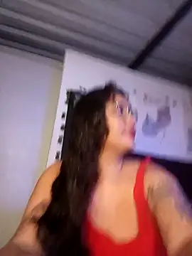 Snapshot of Alezapark chatting on 04/22/26, 02:03 Alezapark online show from 04/22/26, 02:03