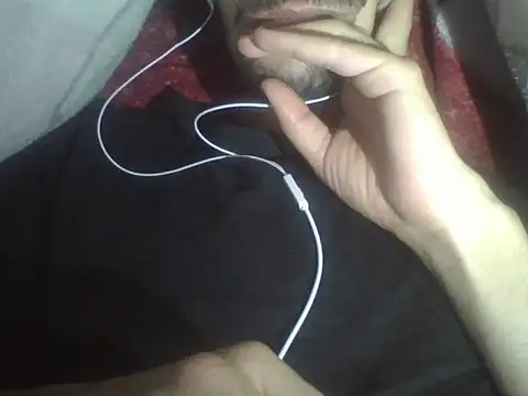 Snapshot of nastyfungames chatting on 03/08/26, 02:04 nastyfungames online show from 03/08/26, 02:04