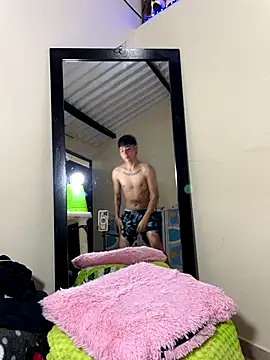 Lukas strong online show from 11/26/25, 12:28