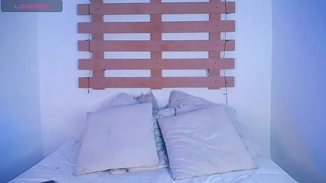 Steev Novoa online show from 01/11/25, 05:20