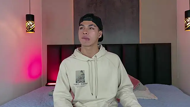 Ken-boy  online show from 02/22/25, 03:01