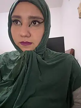 hannahayat online show from 03/31/26, 12:23