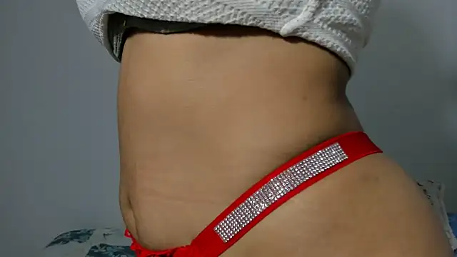 Snapshot of sofiaparker8 chatting on 01/25/25, 01:43 sofiaparker8 online show from 01/25/25, 01:43