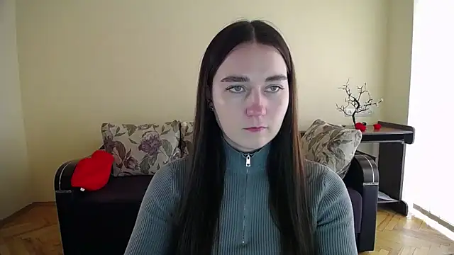 Pretty shy online show from 10/28/25, 09:57