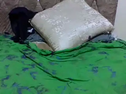 zoey10 online show from 01/31/25, 06:14