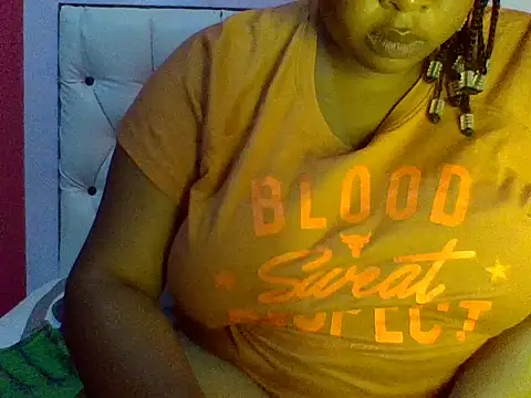 zoey10 online show from 10/07/25, 08:11