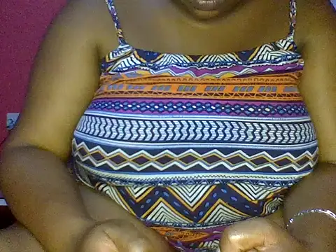 zoey10 online show from 11/07/25, 06:46