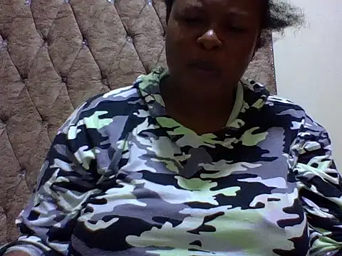 zoey10 online show from 11/13/25, 06:07