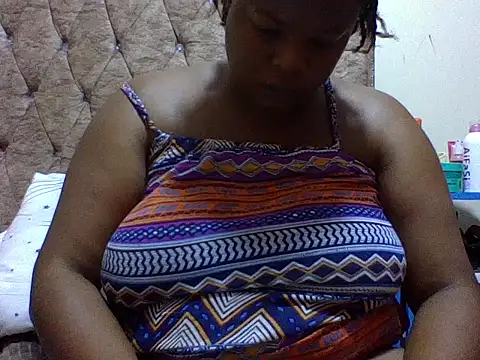 zoey10 online show from 02/15/26, 08:13