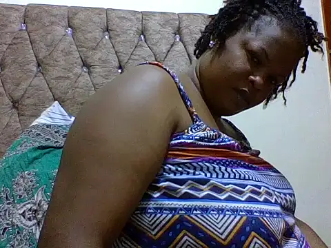 Snapshot of zoey10 chatting on 03/05/26, 04:36 zoey10 online show from 03/05/26, 04:36