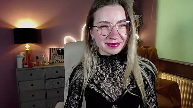 Mia Tasty online show from 03/20/25, 11:05