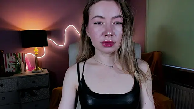 Mia Tasty online show from 11/08/25, 07:30