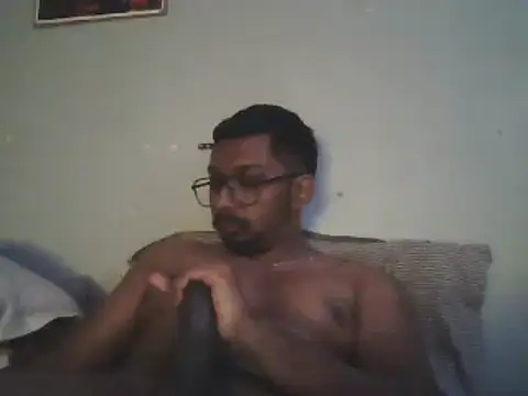 Snapshot of chennaibull101 chatting on 09/20/25, 05:47 chennaibull101 online show from 09/20/25, 05:47