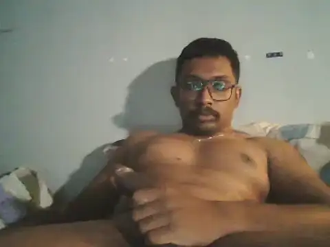 Snapshot of chennaibull101 chatting on 09/24/25, 06:33 chennaibull101 online show from 09/24/25, 06:33