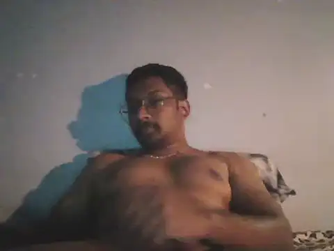 Snapshot of chennaibull101 chatting on 10/03/25, 07:33 chennaibull101 online show from 10/03/25, 07:33