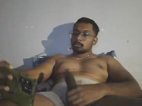 Snapshot of chennaibull101 chatting on 10/25/25, 02:24 chennaibull101 online show from 10/25/25, 02:24