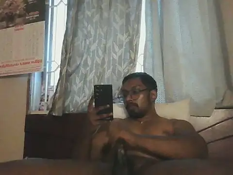 Snapshot of chennaibull101 chatting on 06/13/26, 12:36 chennaibull101 online show from 06/13/26, 12:36