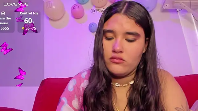 Snapshot of Chanelle_ chatting on 09/13/25, 01:33 Chanelle  online show from 09/13/25, 01:33