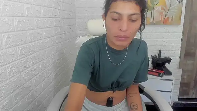 ImCrazzy online show from 03/19/25, 02:13