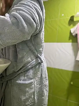 Emiily lee online show from 02/03/26, 09:03