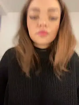 Snapshot of AnaWest chatting on 03/01/25, 06:03 AnaWest online show from 03/01/25, 06:03