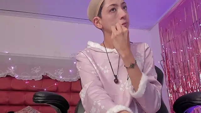 BonnieCute  online show from 03/15/25, 11:40