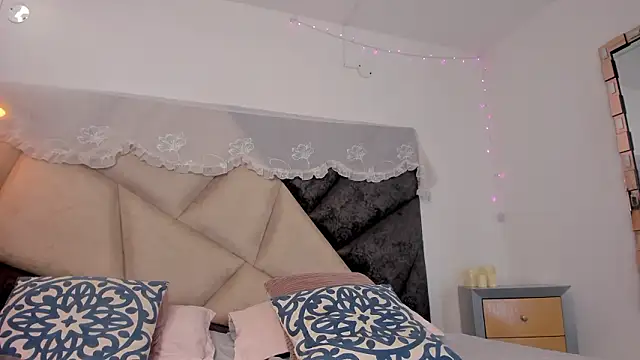 BonnieCute  online show from 03/23/26, 09:19